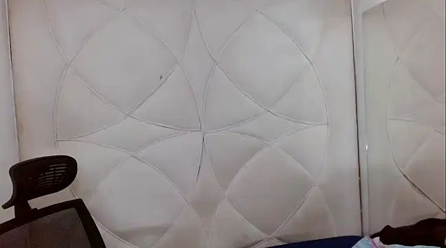 Snapshot of Dollbehavior_ chatting on January 26, 2025, 10:34 am Dollbehavior online show from January 26, 2025, 10:34 am