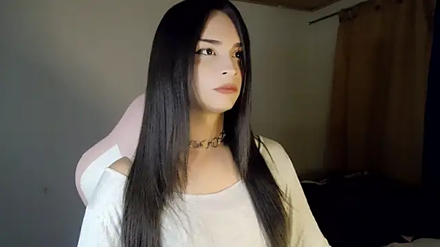 Snapshot of Dollbehavior_ chatting on February 14, 2026, 6:10 am Dollbehavior online show from February 14, 2026, 6:10 am