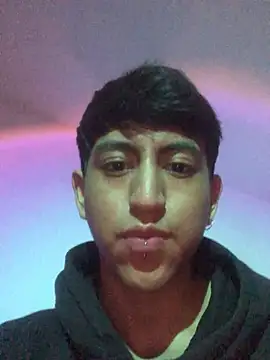 Snapshot of modelo180 chatting on December 25, 2024, 9:11 pm modelo180 online show from December 25, 2024, 9:11 pm