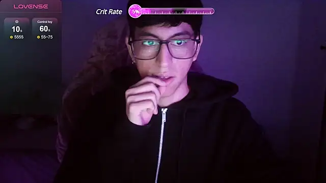 Snapshot of modelo180 chatting on December 29, 2024, 11:39 pm modelo180 online show from December 29, 2024, 11:39 pm