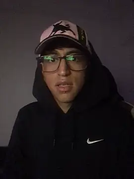 Snapshot of modelo180 chatting on January 23, 2025, 7:40 pm modelo180 online show from January 23, 2025, 7:40 pm