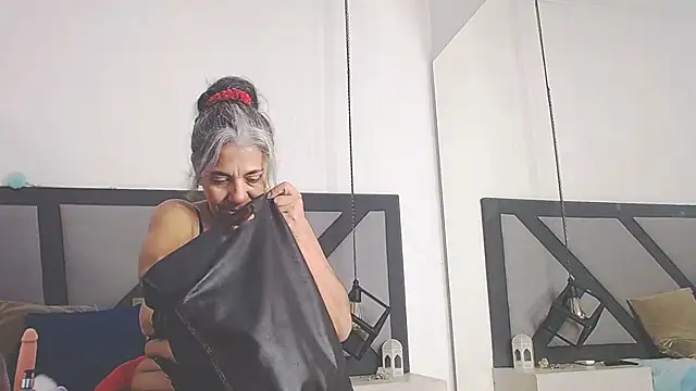 chanel grant online show from September 19, 2025, 9:04 pm