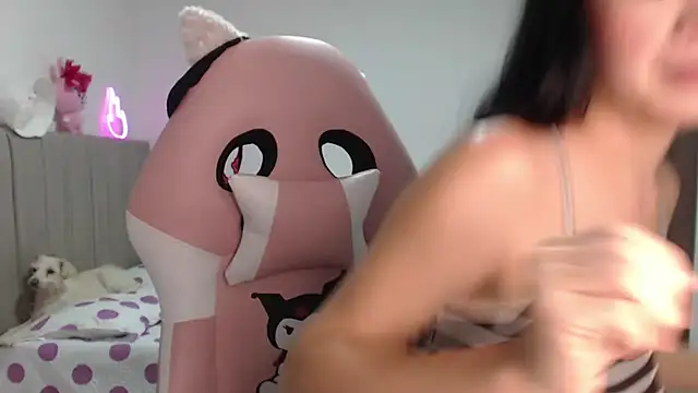 Snapshot of Caribbean_beauty_ chatting on March 14, 2025, 2:20 am Caribbean beauty online show from March 14, 2025, 2:20 am