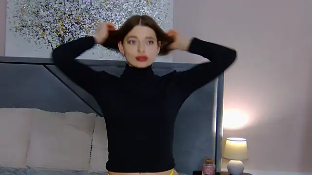 NicoleRosss online show from February 13, 2026, 2:46 pm