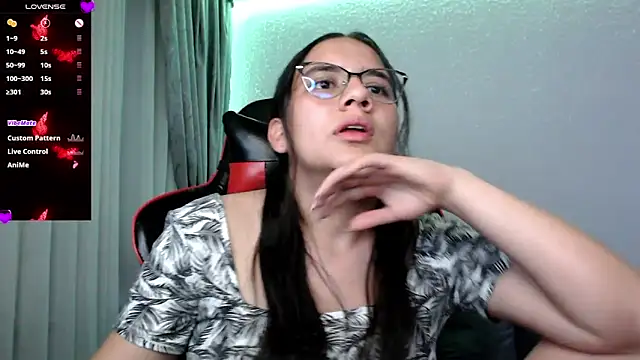 Lexyevans online show from December 4, 2024, 11:57 pm