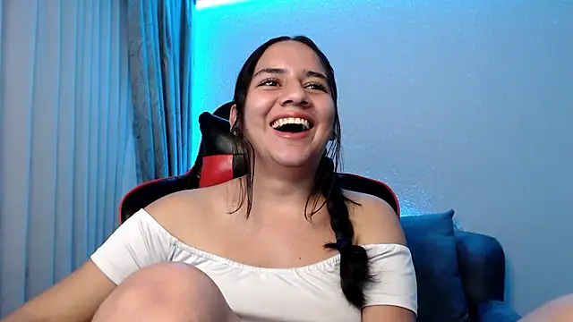 Lexyevans online show from December 16, 2024, 10:34 pm