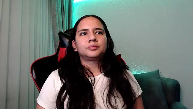 Lexyevans online show from December 18, 2024, 10:35 pm