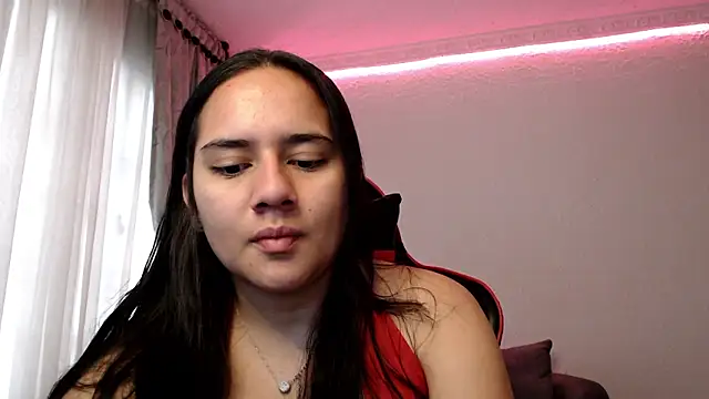 Lexyevans online show from December 28, 2024, 8:04 pm