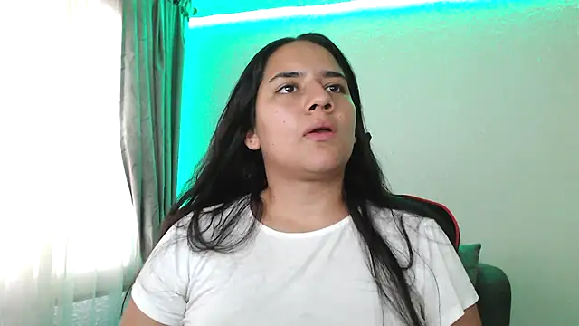 Lexyevans online show from January 31, 2025, 7:18 pm