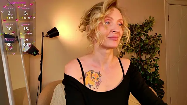 Snapshot of sexuallycorrecte chatting on February 25, 2026, 9:13 pm sexuallycorrecte online show from February 25, 2026, 9:13 pm