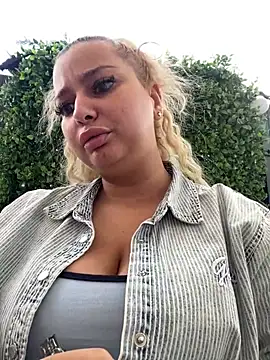 AllysonK online show from July 24, 2026, 11:52 am