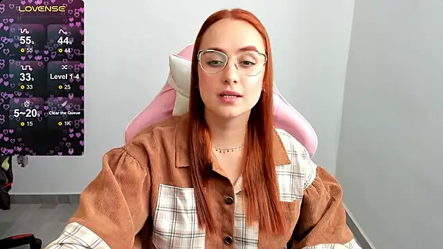 Snapshot of maryluna95 chatting on December 11, 2024, 7:25 pm maryluna95 online show from December 11, 2024, 7:25 pm