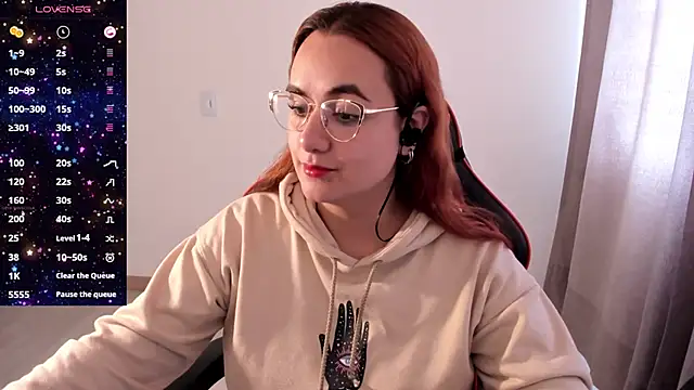 Snapshot of maryluna95 chatting on October 15, 2025, 8:09 pm maryluna95 online show from October 15, 2025, 8:09 pm