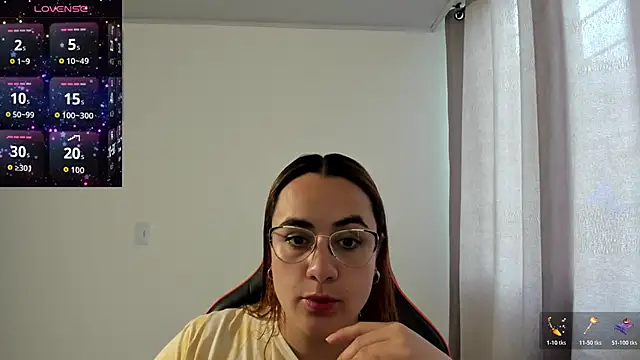 Snapshot of maryluna95 chatting on December 1, 2025, 7:08 pm maryluna95 online show from December 1, 2025, 7:08 pm