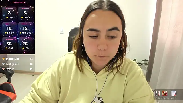 Snapshot of maryluna95 chatting on July 1, 2026, 8:41 pm maryluna95 online show from July 1, 2026, 8:41 pm