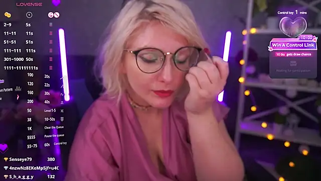 CoolTatis online show from February 20, 2025, 11:32 pm