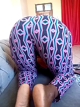 zainabsmile online show from February 9, 2026, 10:30 am