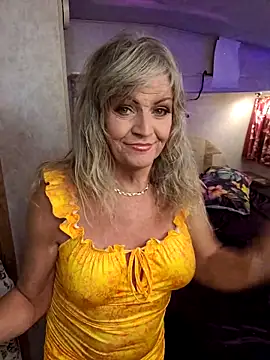 annika lately online show from November 18, 2025, 3:34 am