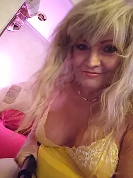 annika lately online show from July 9, 2026, 4:05 am