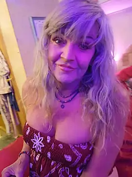 annika lately online show from July 22, 2026, 3:42 am