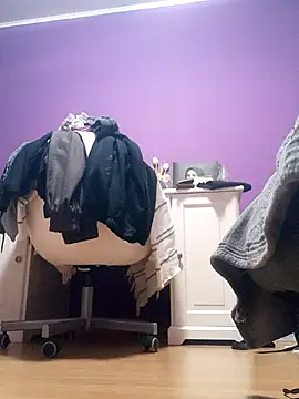 BritneyHudson online show from March 6, 2026, 2:41 am