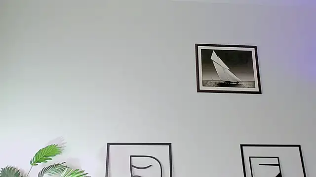 Snapshot of Tori_the_witch chatting on March 16, 2025, 9:49 am Tori the witch online show from March 16, 2025, 9:49 am