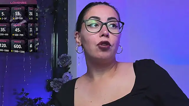 Snapshot of RitaSonnet chatting on July 13, 2026, 9:23 am RitaSonnet online show from July 13, 2026, 9:23 am