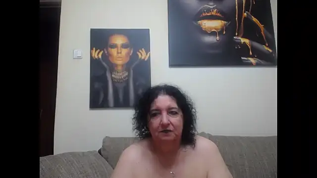 maturekorine online show from April 29, 2026, 12:27 am