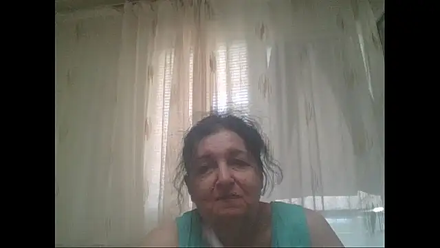 maturekorine online show from June 14, 2026, 3:03 pm