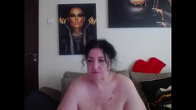 maturekorine online show from June 24, 2026, 2:16 pm