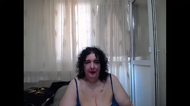 maturekorine online show from July 7, 2026, 2:43 pm