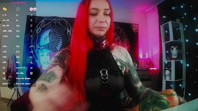 miss jenna lovee online show from May 4, 2026, 11:23 pm