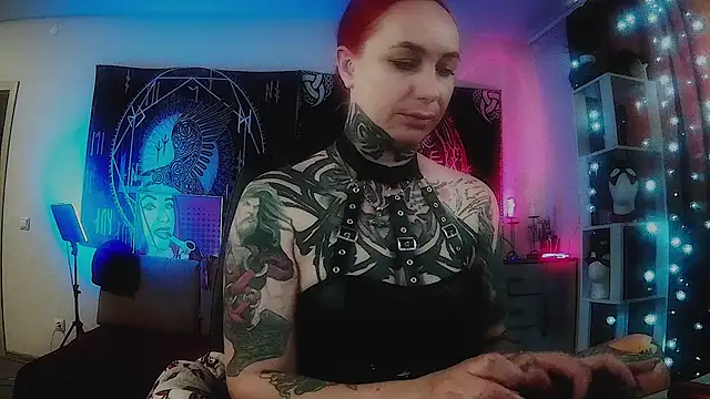 miss jenna lovee online show from May 17, 2026, 1:36 am