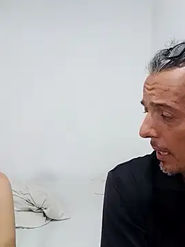 KarameloVzla online show from September 28, 2025, 5:13 am