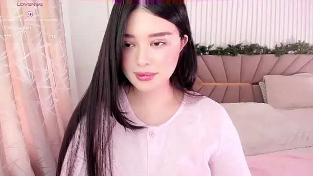 Snapshot of tenderlybaee chatting on January 17, 2025, 8:13 am tenderlybaee online show from January 17, 2025, 8:13 am