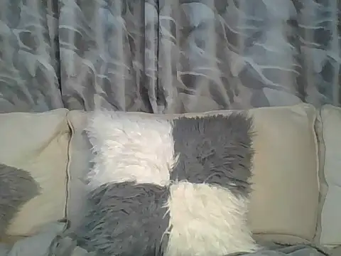 Snapshot of Chocolate_queen2 chatting on January 9, 2025, 8:24 am Chocolate queen2 online show from January 9, 2025, 8:24 am