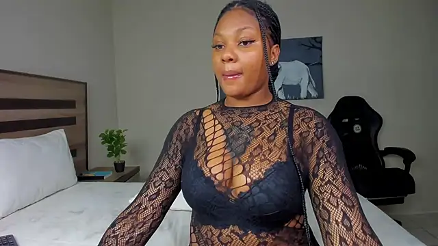 Renee-18 online show from September 24, 2025, 4:38 am