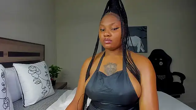 Renee-18 online show from January 6, 2026, 8:12 pm