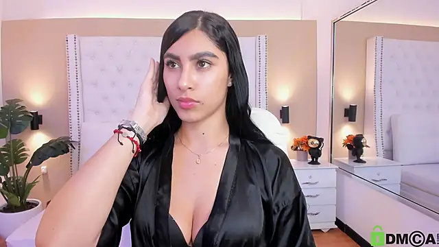 Emily roux online show from November 7, 2025, 3:28 am