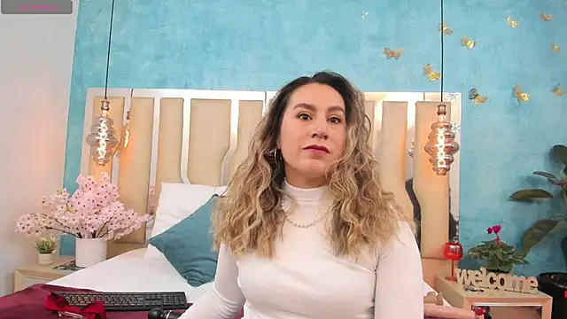 RubbyTaylor online show from April 28, 2026, 2:33 pm