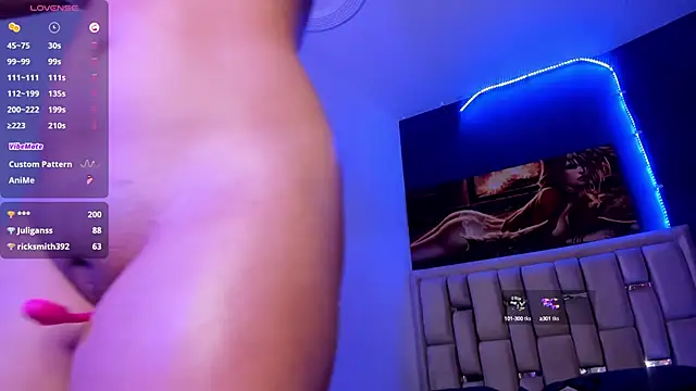 Snapshot of Elsalombardi_ chatting on March 14, 2025, 1:57 pm Elsalombardi online show from March 14, 2025, 1:57 pm