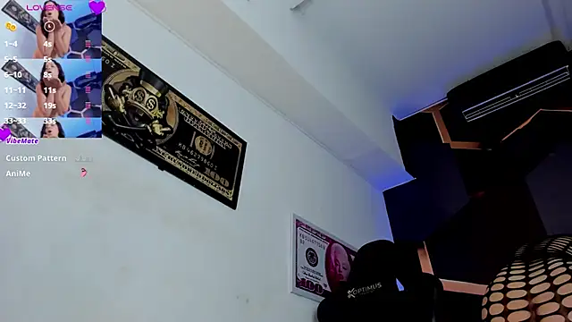 Snapshot of Elsalombardi_ chatting on October 25, 2025, 12:13 pm Elsalombardi online show from October 25, 2025, 12:13 pm