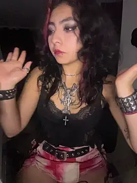 Snapshot of _Gothiccbitch_ chatting on January 17, 2026, 8:19 am Gothiccbitch online show from January 17, 2026, 8:19 am