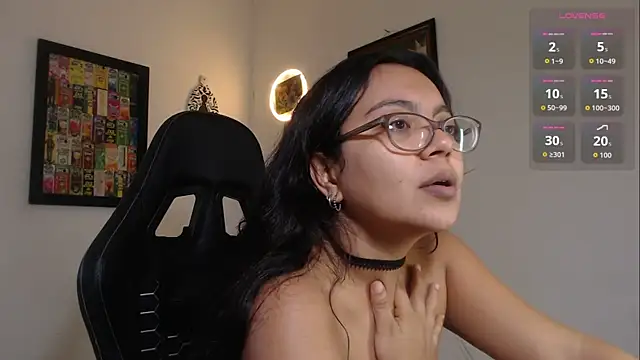 Snapshot of Rachell__420 chatting on July 16, 2026, 1:39 pm Rachell 420 online show from July 16, 2026, 1:39 pm