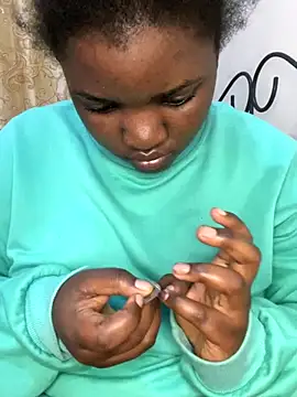 sweet18creamybigpussy online show from September 21, 2025, 10:55 pm