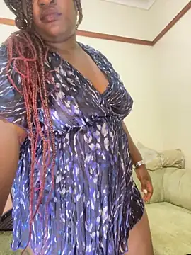 Snapshot of sweet18creamybigpussy chatting on June 12, 2026, 11:35 pm sweet18creamybigpussy online show from June 12, 2026, 11:35 pm