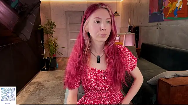 izi-fox online show from June 23, 2026, 1:42 pm