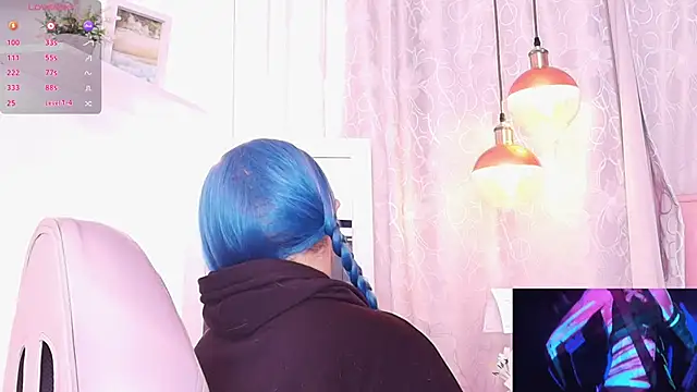 Snapshot of bella-green chatting on March 15, 2025, 7:05 pm bella-green online show from March 15, 2025, 7:05 pm