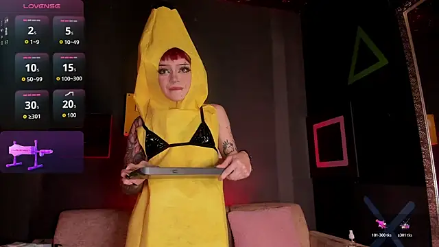 Elettra Rou online show from November 8, 2025, 1:39 am