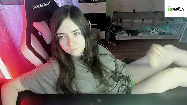 Snapshot of Crazy_forest_fairy chatting on March 23, 2025, 12:26 am Crazy forest fairy online show from March 23, 2025, 12:26 am